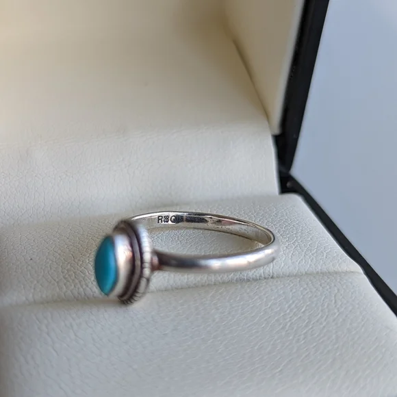 Silver and turquoise ring Size 5.74 Signed R&G - Picture 8 of 10
